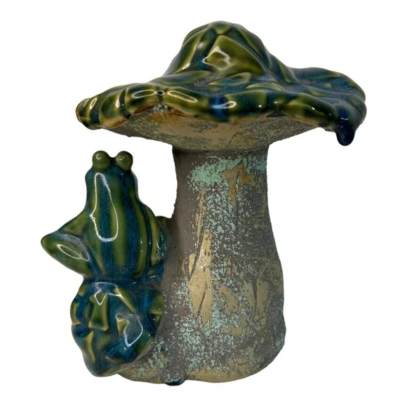 Outdoor Decor - Picture 2 of 2